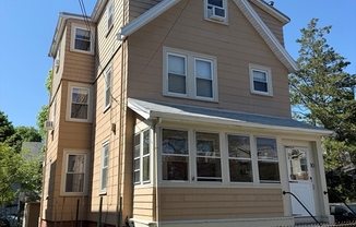 10 GLADSTONE