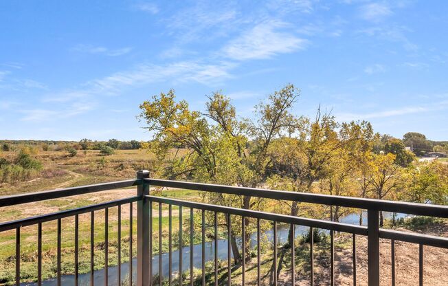 2 beds, 2 baths, 1,041 sqft, $2,575, Unit 309