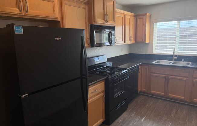 2 beds, 1 bath, 1,000 sqft, $2,800, Unit 5041C