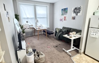 1118 COMMONWEALTH AVE