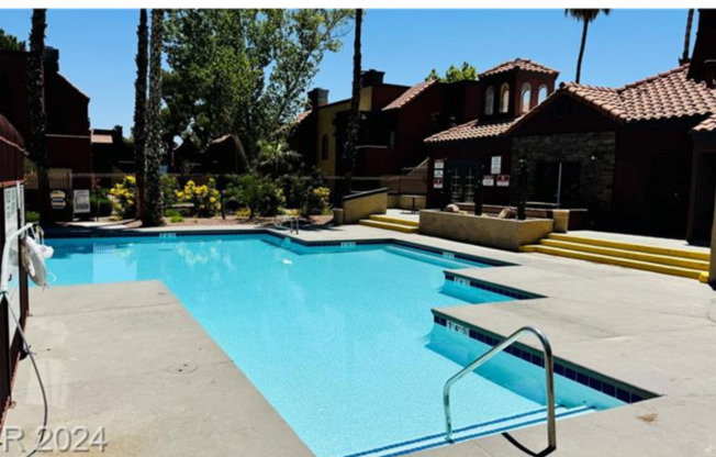 2 beds, 2 baths, $1,250, Unit UNIT 124