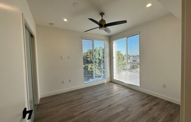 1 bed, 1 bath, 650 sqft, $3,200, Unit 403