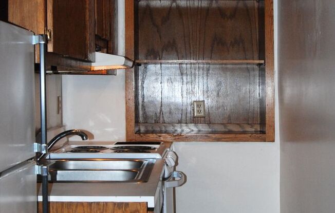 1 bed, 1 bath, 410 sqft, $950, Unit 22 - 26