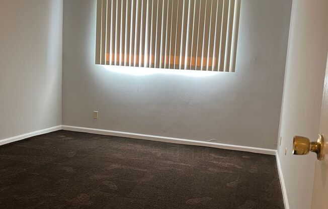 1 bed, 1 bath, 541 sqft, $1,645, Unit 1948-301