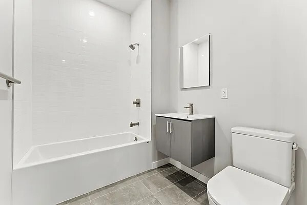 235 PROSPECT PARK W