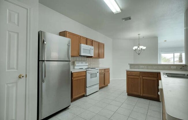 3 beds, 2 baths, $2,195