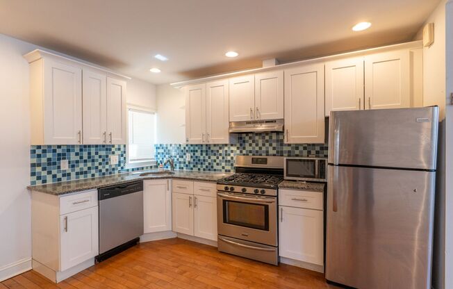 Beautiful 2 bed in Point Breeze