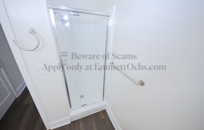 2 beds, 2 baths, $3,295, Unit 1