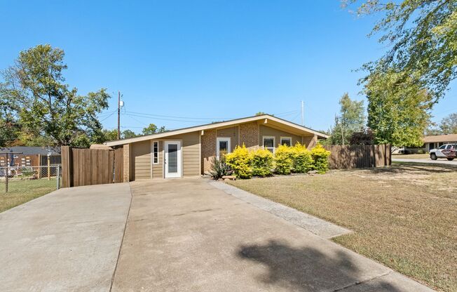 Spacious 4-Bedroom Home for Rent Including a Fenced in Back Yard.