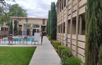 2 beds, 2 baths, 1,250 sqft, $2,200, Unit 214