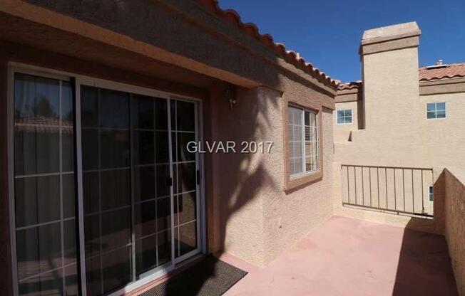 2 beds, 1 bath, 1,018 sqft, $1,700, Unit Hillpointe Rd. 1722