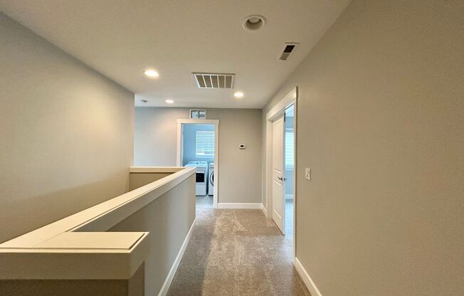 3 beds, 2.5 baths, $2,800