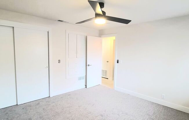 1 bed, 1 bath, 587 sqft, $1,094, Unit 3-04