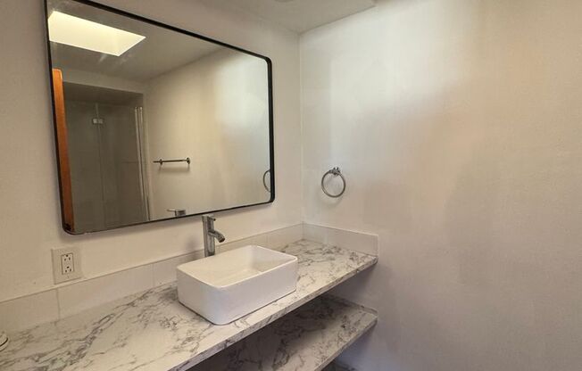 Charming 3bd 2ba apartment