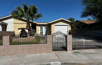 BEAUTIFUL SINGLE STORY HOUSE WITH PRIVATE BACKYARD