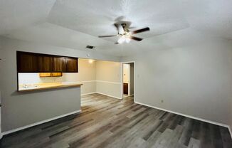 2 beds, 2 baths, $1,300