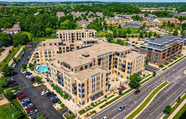 Deco Luxury Apartments
