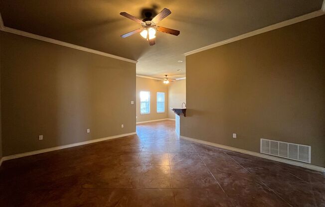 3 beds, 2 baths, 1,400 sqft, $1,695, Unit Beauford 3132