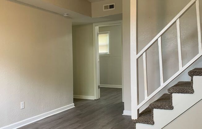 Walnut Ridge Apts