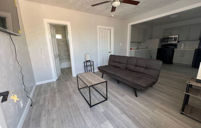 1401 S CASINO CTR BLVD