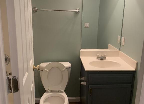 3 beds, 2 baths, 1,250 sqft, $1,500