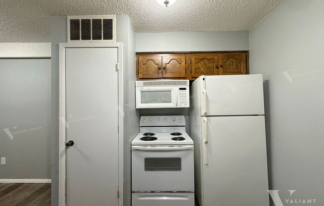 1 bed, 1 bath, 500 sqft, $800, Unit 4