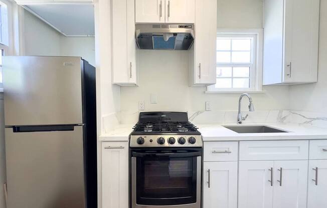 5371 LOUIS PL