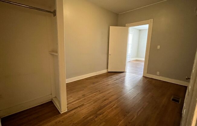 2 beds, 1 bath, 720 sqft, $1,950, Unit Unit 1