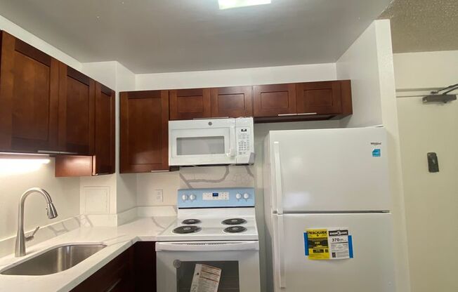 1 bed, 1 bath, $1,925