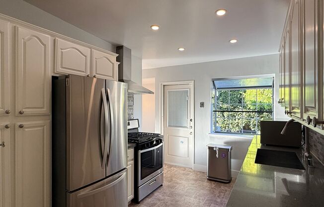 Fully Remodeled 4-Bedroom Sunnyvale Home with A/C and EV Charger