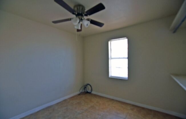 3 beds, 1 bath, $1,500