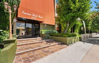 Encino Park West Apartments