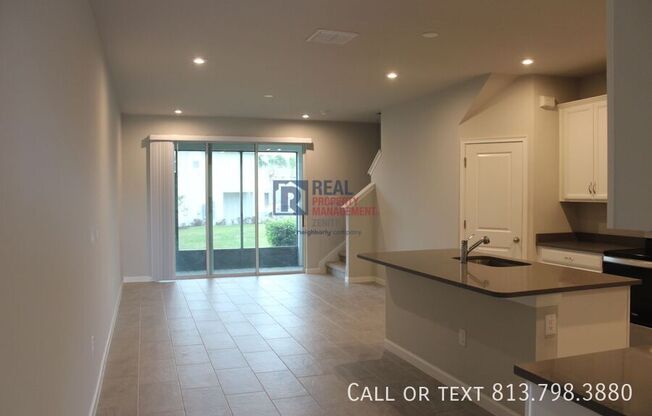 26052 WOVEN WICKER BND