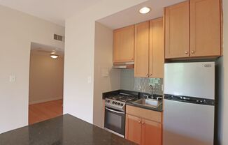 Studio, 1 bath, 460 sqft, $1,995, Unit H203