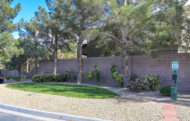 1 bed, 1 bath, $1,300, Unit # 1061