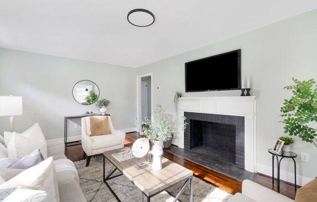 3 Bedroom 1 Bathroom Home in Durham