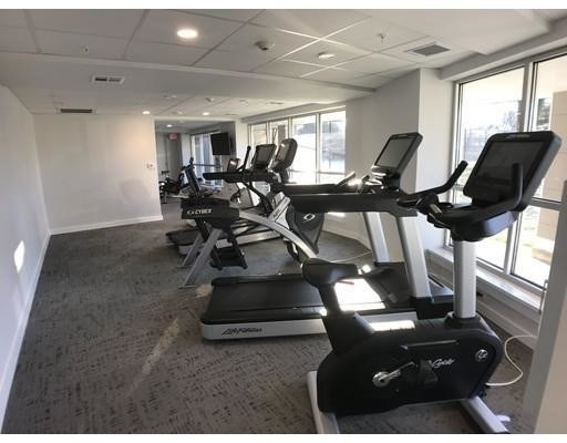 1 bed, 1 bath, 743 sqft, $3,200, Unit 402