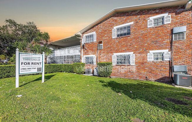 1 bed, 1 bath, 450 sqft, $1,500, Unit 18