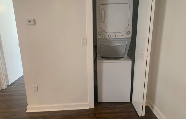 1 bed, 1 bath, 655 sqft, $1,285, Unit 102