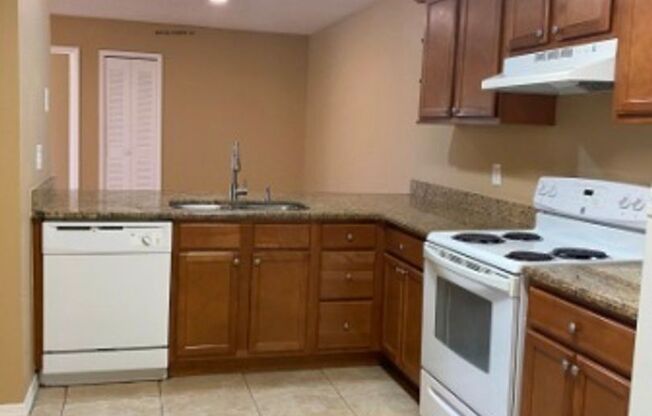 2 beds, 2 baths, $1,650