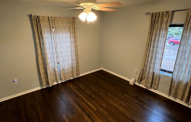 2 beds, 1 bath, $2,550