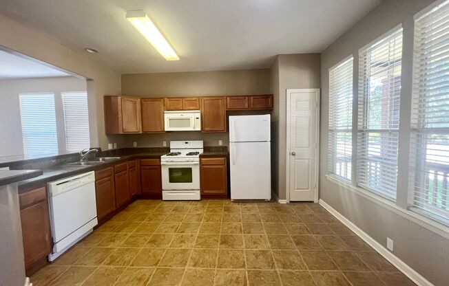 San Marcos: 3BD 2.5BA home for rent in Blanco River Village