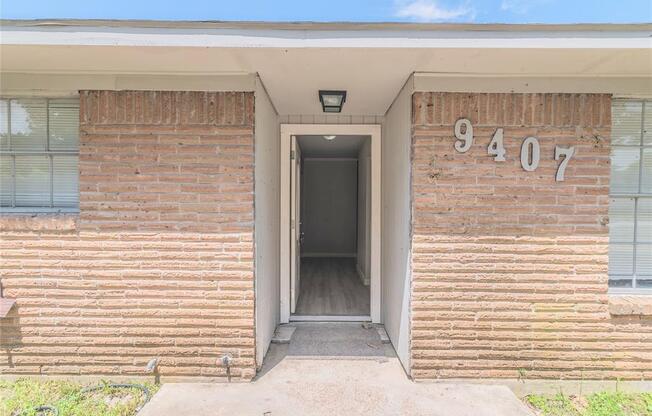 9407 Irby St.