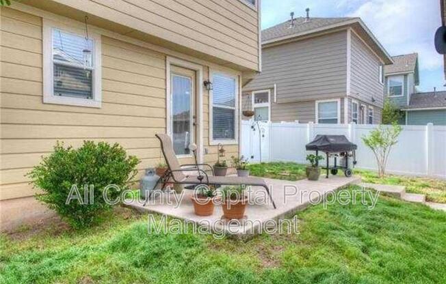 1716 LOST MAPLES LOOP