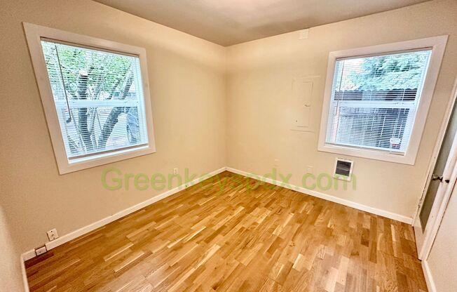2 Bedroom House with Backyard full of Fruit Trees!