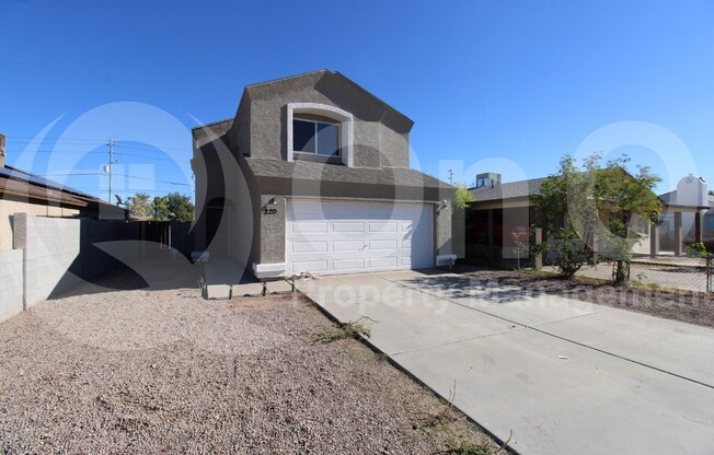 220 N COOLIDGE AVE