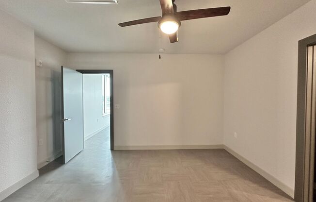 1 bed, 1 bath, 600 sqft, $1,950, Unit One Bedroom Penthouse