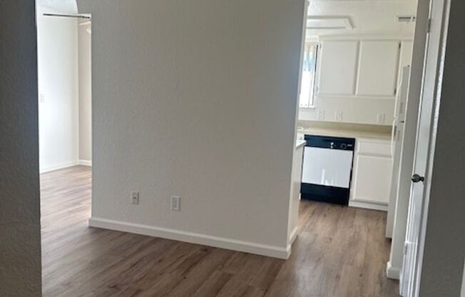 1 bed, 1.5 baths, 840 sqft, $1,350, Unit 236