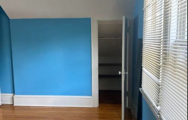 2 beds, 1 bath, $1,699