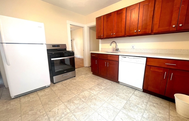 4 beds, 1 bath, 1,200 sqft, $3,000, Unit 1